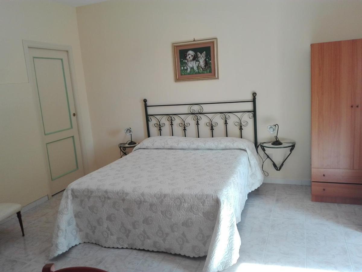 Bed and Breakfast Casa Lorella Масса-Лубренсе Экстерьер фото
